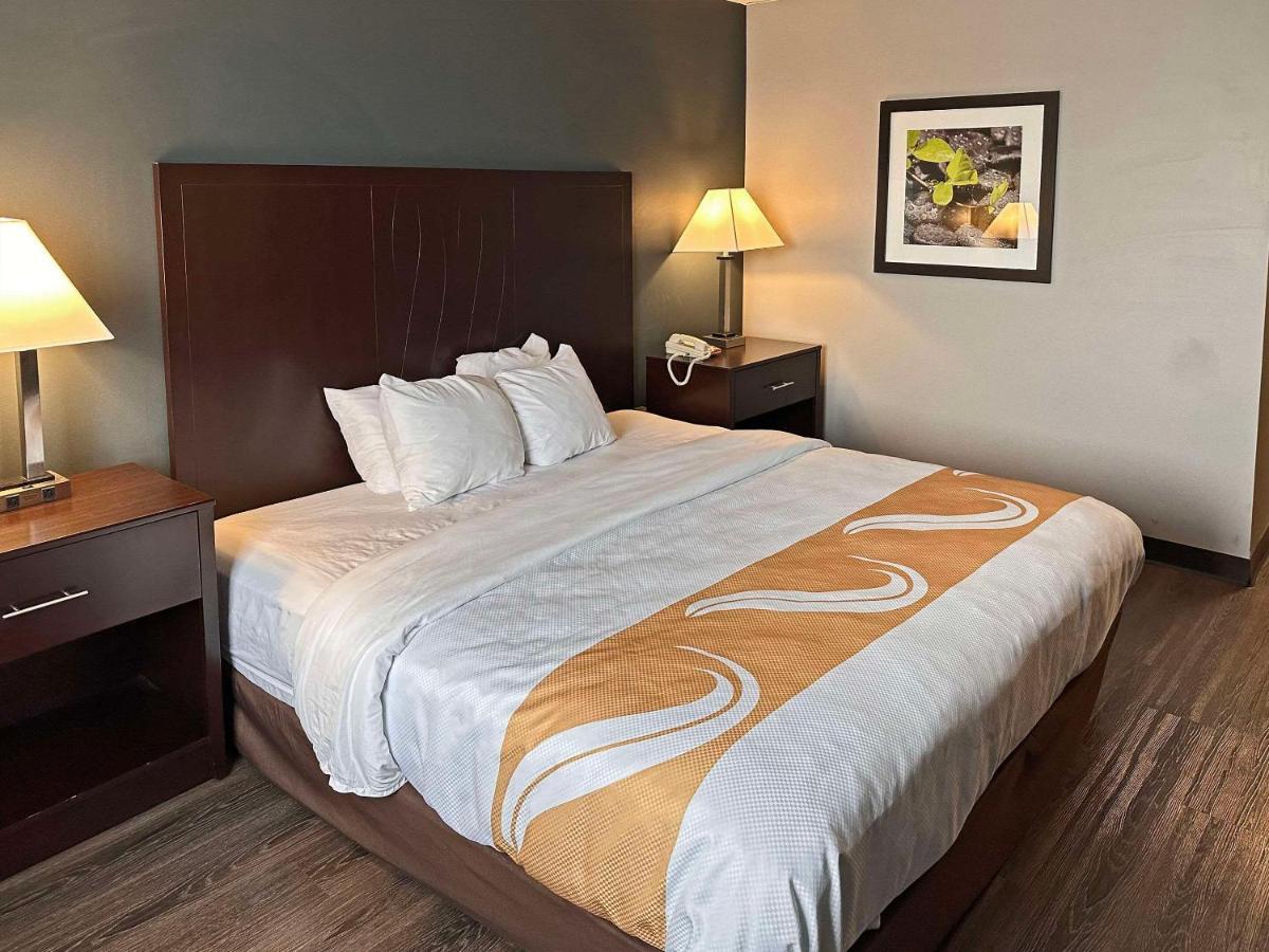 Quality Inn Montpelier Екстер'єр фото