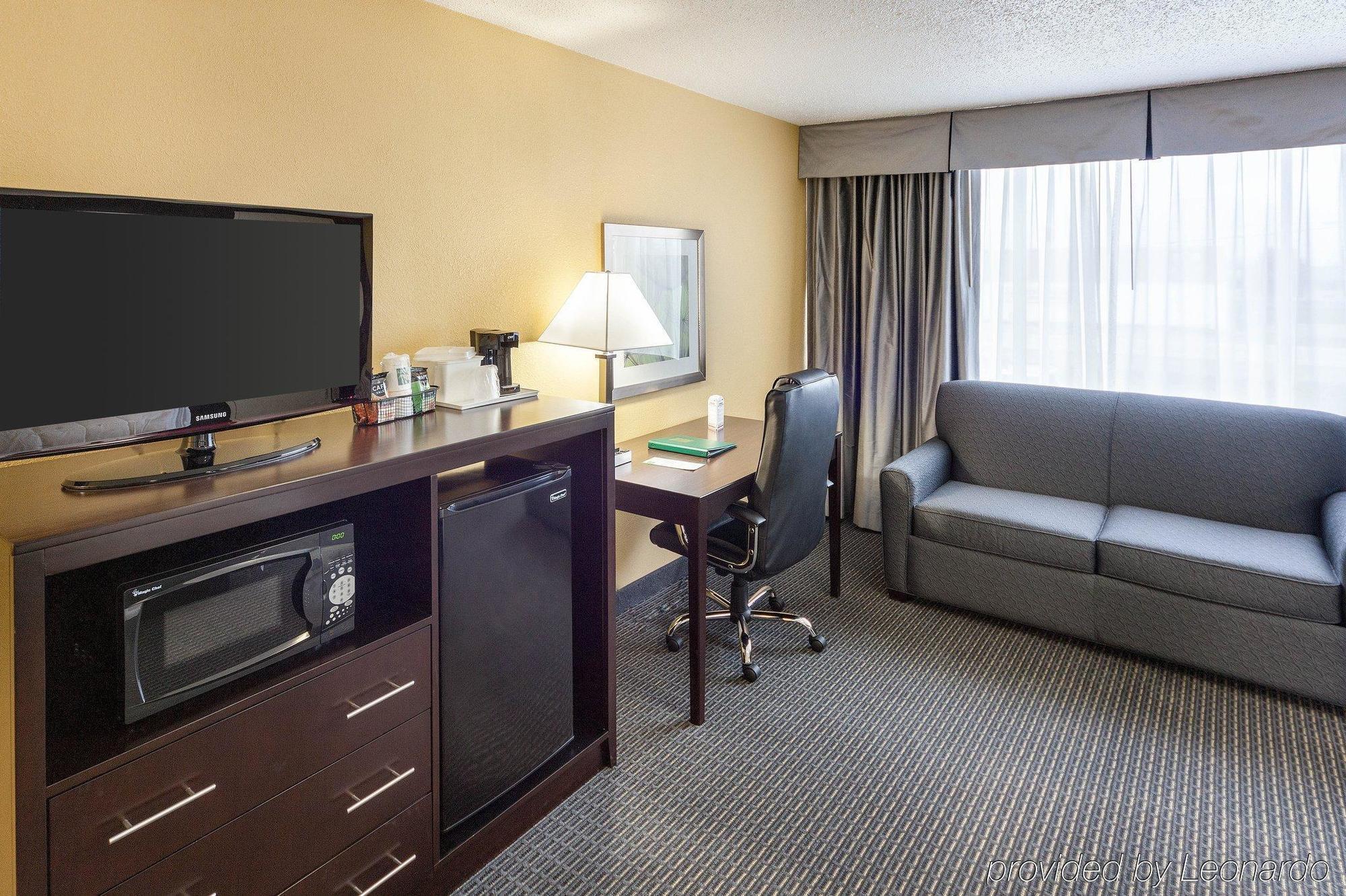 Quality Inn Montpelier Екстер'єр фото